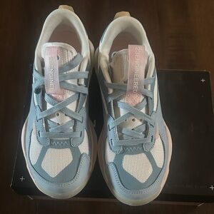 🆕Nike Air Jordan Blue and Pink Sneakers Size 7